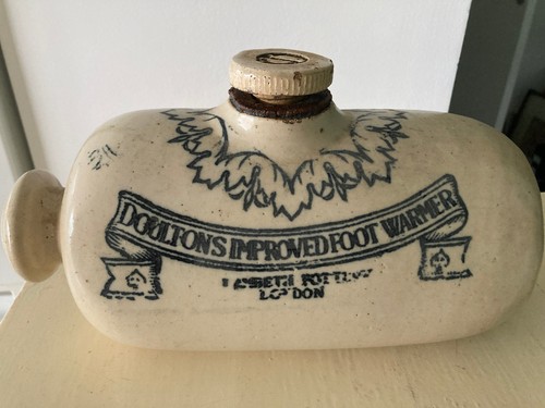 Lambeth pottery pour - pottery,