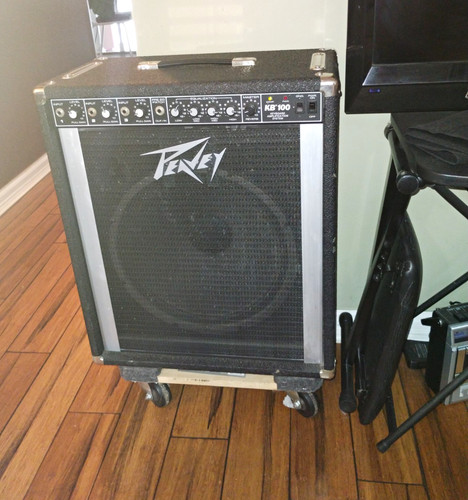 Peavey 100 65w - 65w, solid