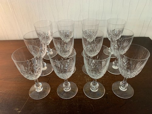 Verres eau modèle - à,