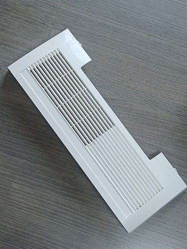 Grille cache panneau plinthe - grille,