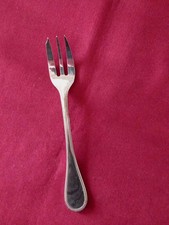 1 Fourchette à gâteau en métal argenté Christofle  modèle perles TBE
