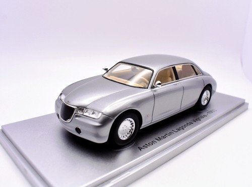 Miniature voiture auto - voiture, 1:43