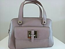 Sac à main en cuir Le Tanneur couleur taupe dans sa housse