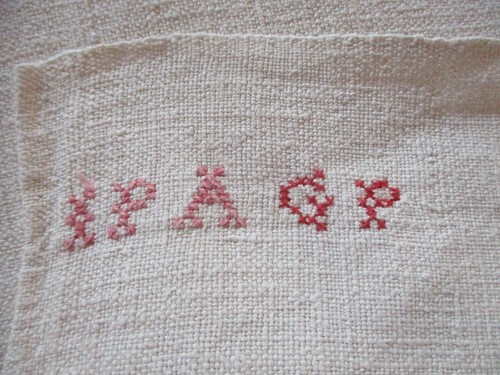 Drap 327 milieu - milieu, ancien