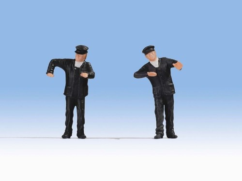Ensemble figurines roues - figurines,