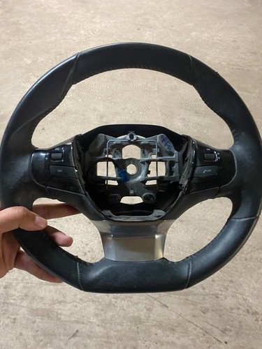 Volant cuir multifonctions