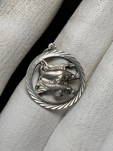 Pendentif medaille - ,,