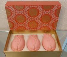 COFFRET TOUCH OF ROSES - 3 X