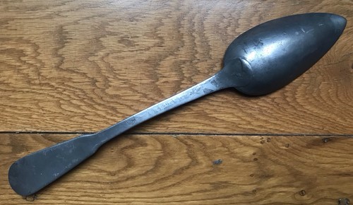 Ancienne grande cuillere - ancienne,