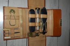 Ancienne Trousse de Toilette