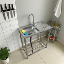 Évier de cuisine en acier