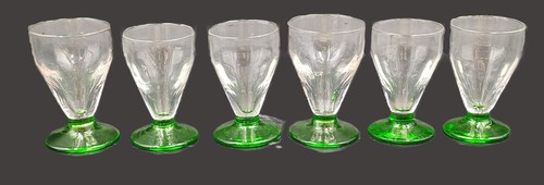 Lot anciens verres à - 6,