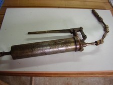 OUTILLAGE DE GARAGE ANCIEN   POMPE A GRAISSE ARTICULEE