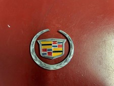 Cadillac SRX 2004 Logo