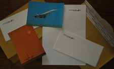 2 Pochette Concorde AIR FRANCE 2 enveloppe, 1 feuille Concorde, 2 carte postale