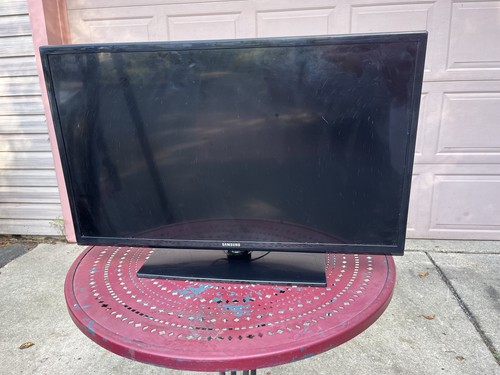Samsung un32eh4003 720p - 32",