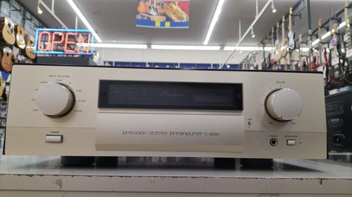 Accuphase 2800 preamplifier - accuphase, c-2800