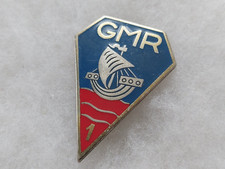 Un insigne militaire " 1° GMR