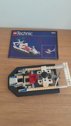 Lego technic 8824 hovercraft - technic,