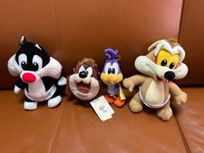 Lot de peluches Looney Tunes