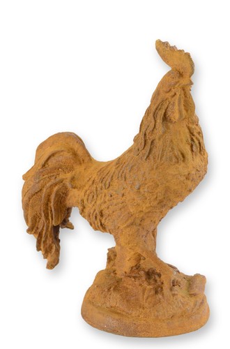 Une figurine fonte - une,