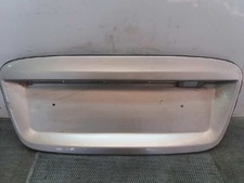 moulure arrière NISSAN ALMERA