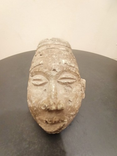 Tête pierre sculptée art - pierre,