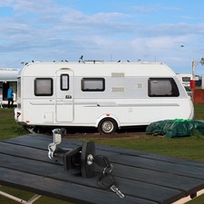 Serrure de porte à mécanisme poussoir sécurisé avec clé de rechange pour ca
