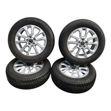 Lot 4 roues complètes jantes 17 pouces 235 60 R17 BRIDGESTONE Hiver - JEEP Compa