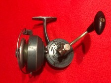 ANCIEN MOULINET PEZON ET