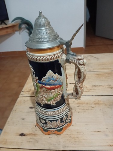 Ancienne chope musicale - musicale, de