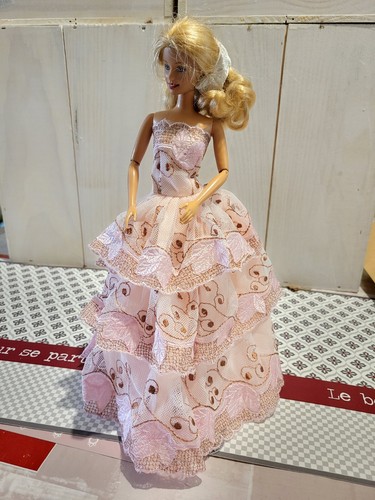 Robe pour poupée mannequin - robe,