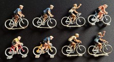 Vintage - 9 Figurines De Cyclistes “tour de France“ 1960 - 3 Marques différentes