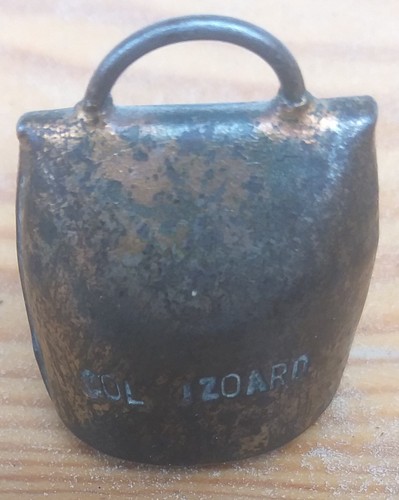 Ancienne petite cloche col - 9/0,