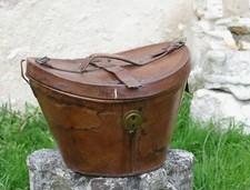 BOITE a CHAPEAU, malle