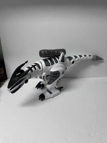 Roboraptor white robotic - roboraptor,