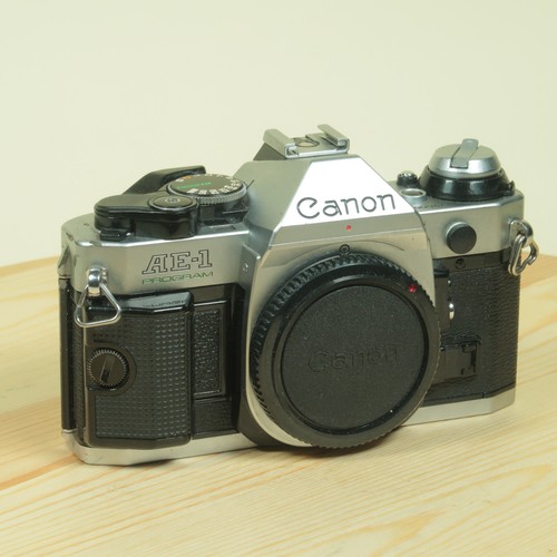 Canon program camera - program, body