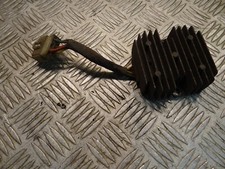 regulateur de tension quad hytrack 290 S ou quad hytrack 310 S