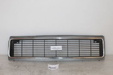 Grille Masquerine Avant