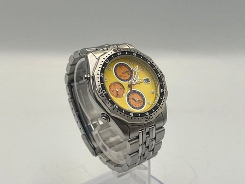 Montre chronographe quartz - chronographe, à