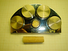 SUPERBE HUILIER "BERGEON 30180" 4 POSTES POUR HUILE ET GRAISSE POUR HORLOGER