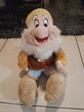 PELUCHE DISNEY LES 7 NAINS - JOYEUX - 40 CM ENVIRON 