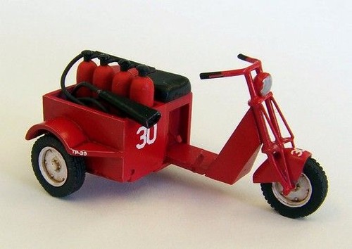 Plus modèle al4028 48 kit - -, 1:48