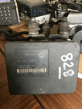 Bloc ABS  VW GOLF V  3.2 R32 4motion  Référence 1K0907379E 1K0614517C