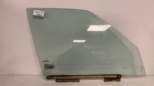 Vitre avant droit PEUGEOT 205
