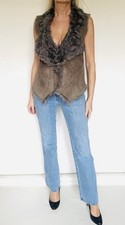 Veste sans manches en peau et