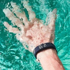 Bracelet connecté de fitness avec alarme vibrante