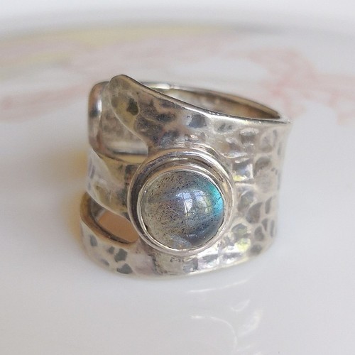 Grosse belle bague - belle, en