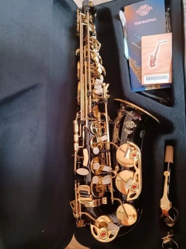 Alto saxophone mark sax - saxophone, vi