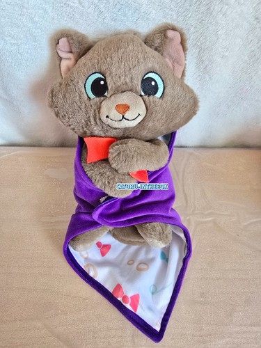 Doudou peluche avec couverture